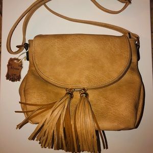 Camel shoulder bag